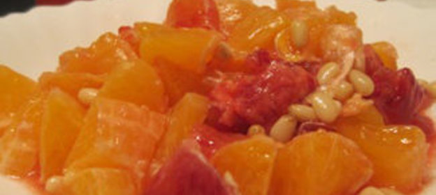 Фруктовый салат с кровавым апельсином