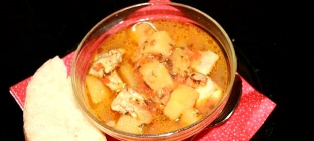 Картофельный соус с курицей