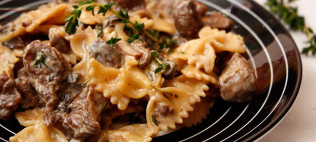 Паста с индейкой и грибами