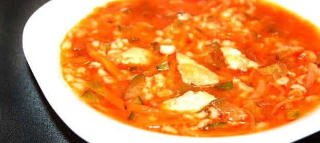 Борщ с фрикадельками из морского гребешка