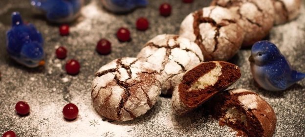 Шоколадное печенье с кокосовой начинкой сНежное сердце