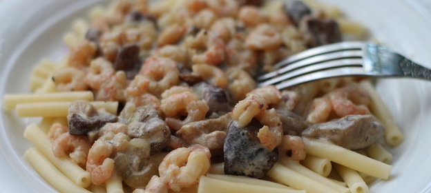 Паста в сливочном соусе с грибами и креветками от Ольги Будиной (Звездный ФМ)