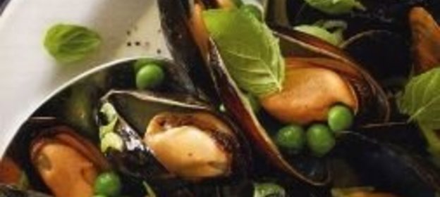 Макароны с ветчиной и пармезаном