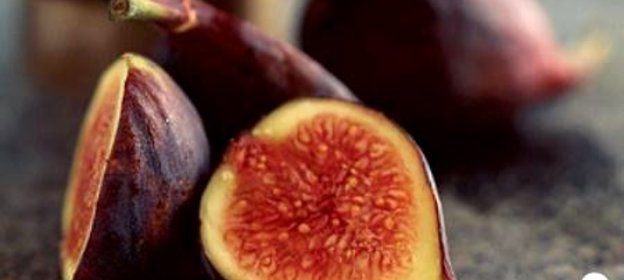 Инжир с маскарпоне и медом