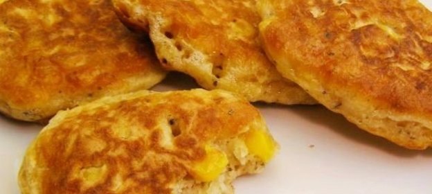 Закусочные оладьи с кукурузой