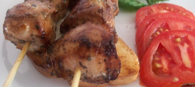 Курица на шпажке