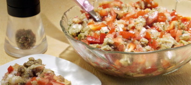 Салат „Сырая икра из баклажан