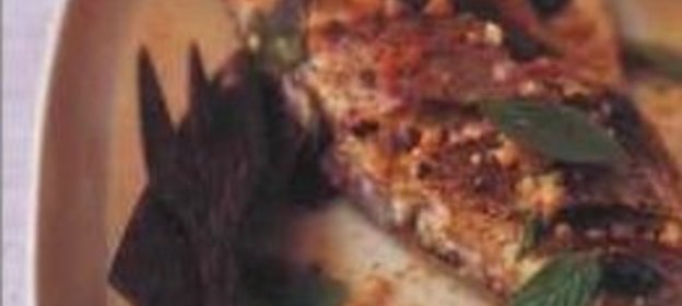 Морской окунь в кокосовом соусе