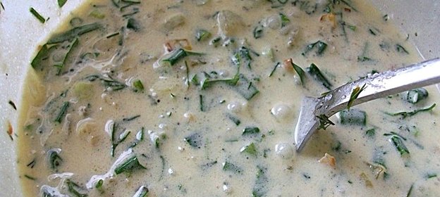 Соус с зеленью и чесноком