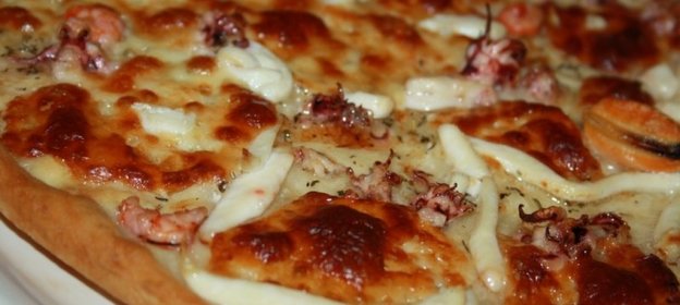 Пицца Бьянка с морепродуктами