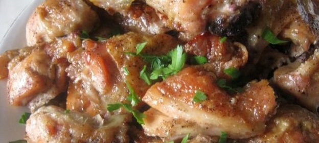 Курица под майонезом в духовке