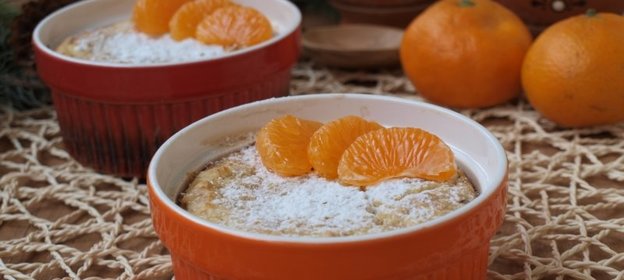 Творожная запеканка с овсяными хлопьями и мандаринами