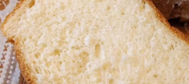 Воздушный пшеничный хлеб с манкой (в хлебопечке)