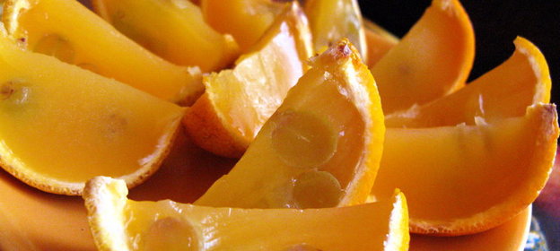 Желе Апельсиновые дольки с косточками - виноградом