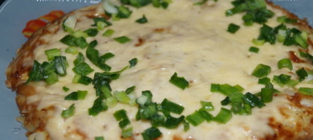 Картофельная запеканка на сковороде