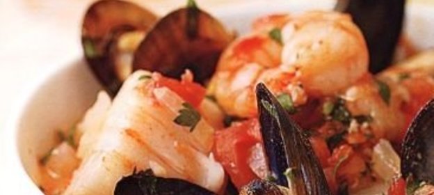 Пицца с макрелью и грибами