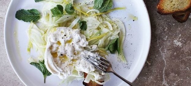 Салат из фенхеля