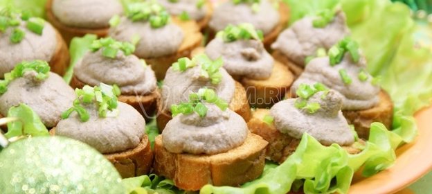 Панцанелла с артишоками