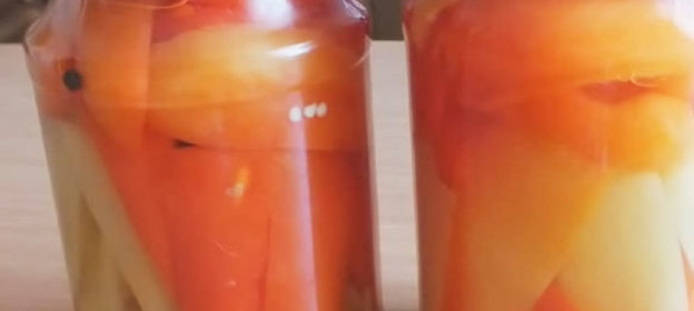 Шашлык из говяжьей вырезки и хлеба