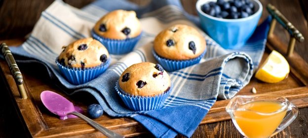 Творожный кекс с черникой