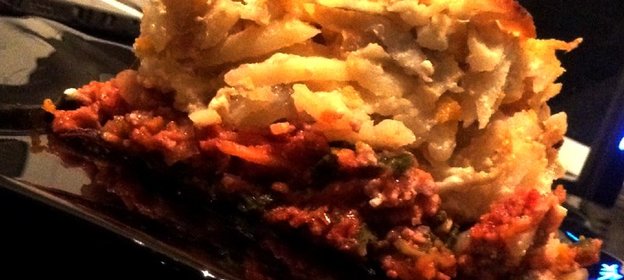 Мясная запеканка болоньезе