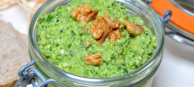 Соус из цукини и сельдерея