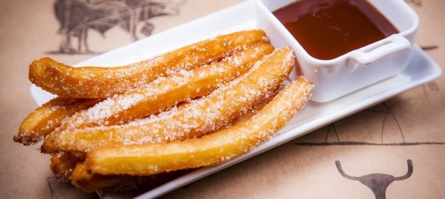 Чуррос с горячим шоколадом