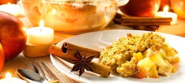 Холодная яблочная запеканка с мюсли