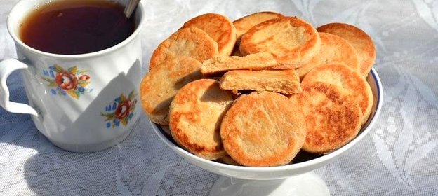 Печенье с корицей на сковороде