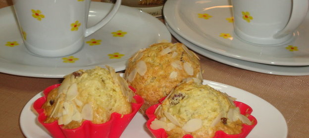 Кексы с изюмом ФМ Моя иллюстрация к интересному рецепту