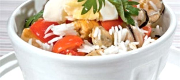 Салат из мидий с ананасом