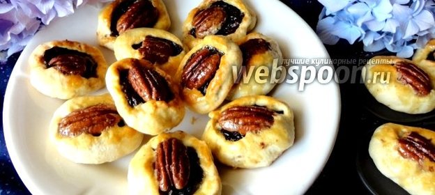 Печенье с черносливом и орехами пекан