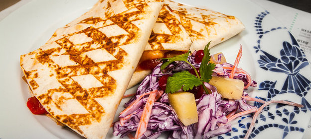 Кекс с изюмом