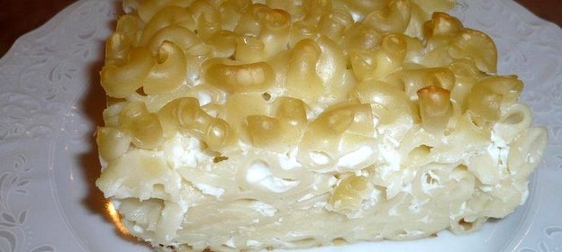 Макаронник с яйцом