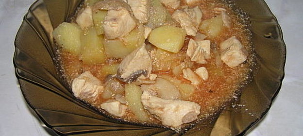 Соус из куриного филе и шампиньонов