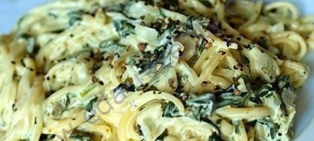 Лапша с овощами в сливочном соусе