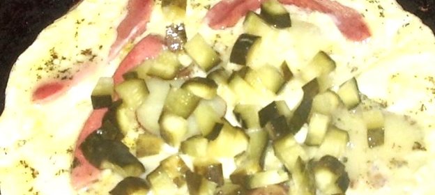 Яичница с огурцами