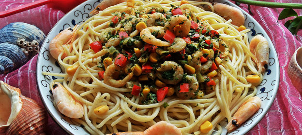 Спагетти с сотэ из креветок