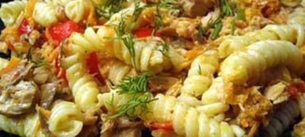 Паста с лососем горячего копчения