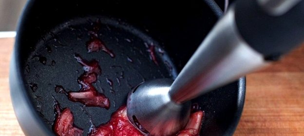 Соус из ревеня к утке и мясу