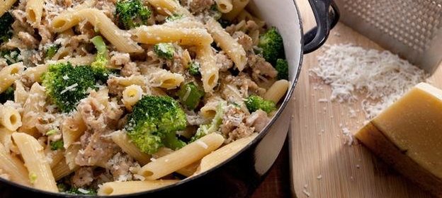 Паста с индейкой и брокколи