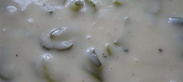 Соус с солеными огурцами