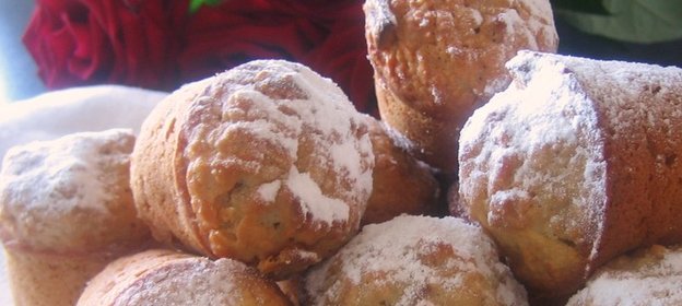 Овсяно-яблочные кексики с курагой