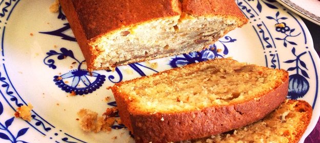 Банановый кекс с грецкими орехами