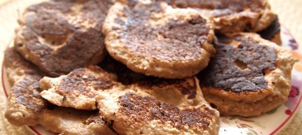 Овсяные оладьи с бананом