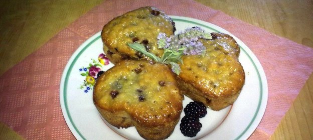 Кексы ежевичные