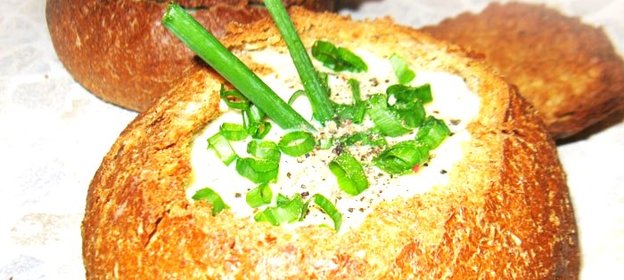 Итальянский суп в хлебе