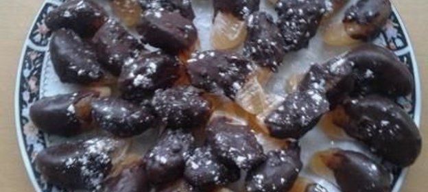 Мандариновые дольки в шоколаде
