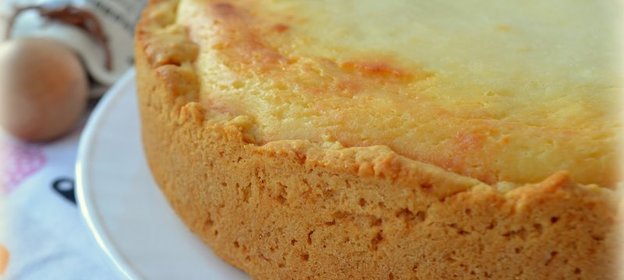 Творожно банановый кекс