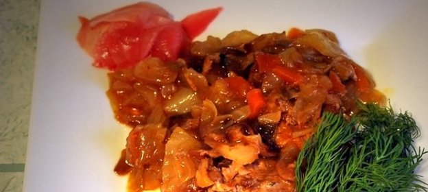 Кролик, тушенный с капустой